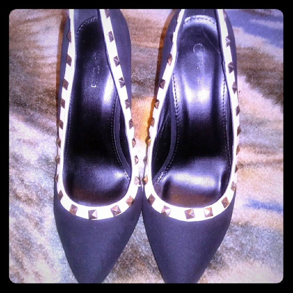 High heel and other shoes